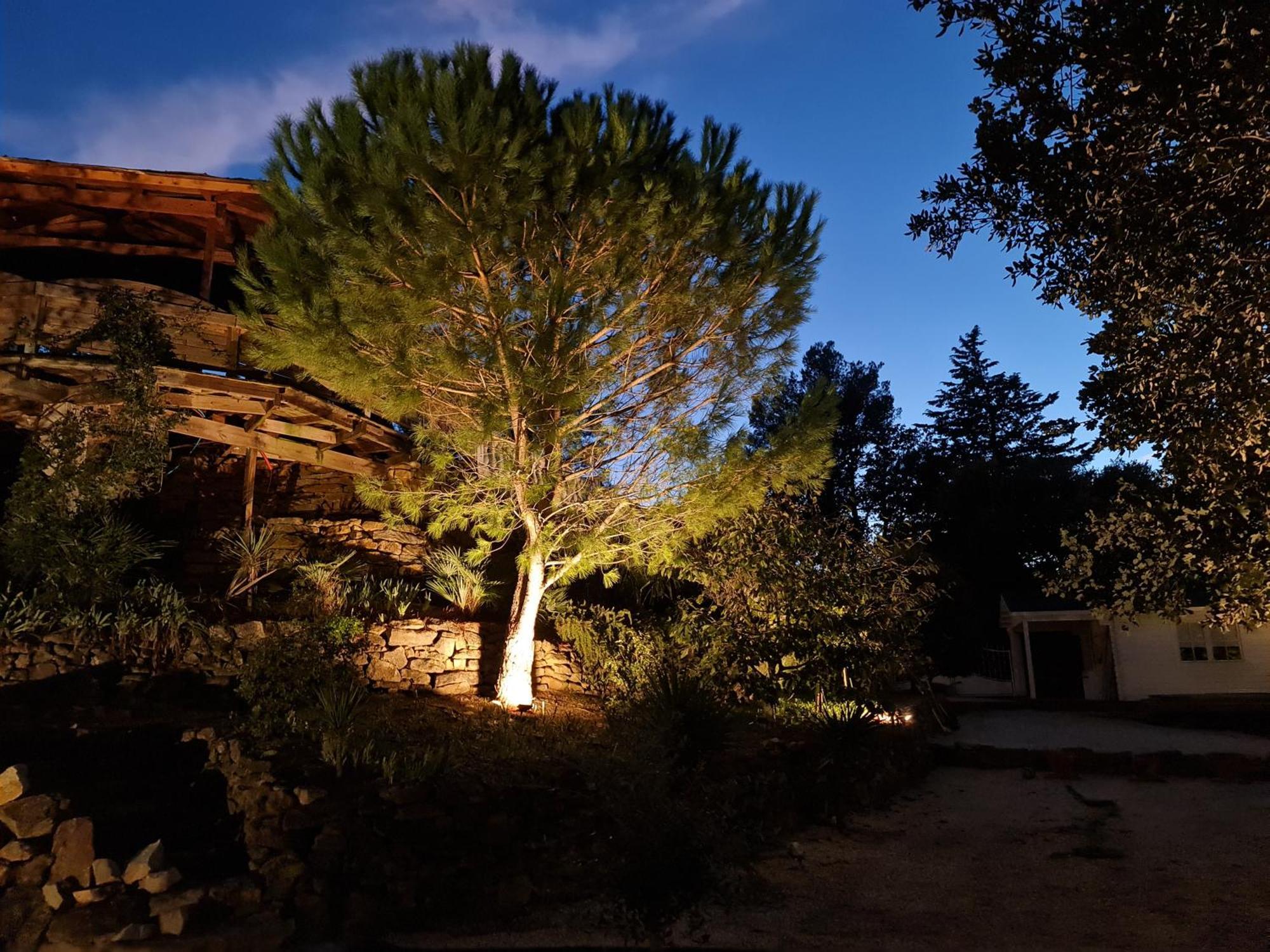 Appartement Vue Montagne Garéoult Exterior photo
